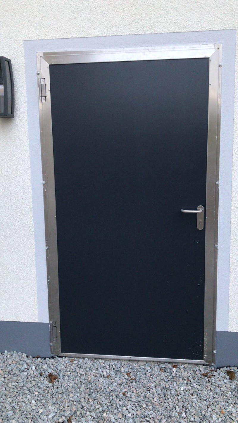 Einzeltüren für Haus in Falkenstein